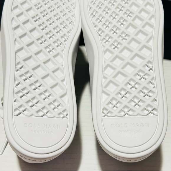 Cole Haan Grand Crosscourt Daily Sneaker Size 6 NEW - Picture 8 of 16